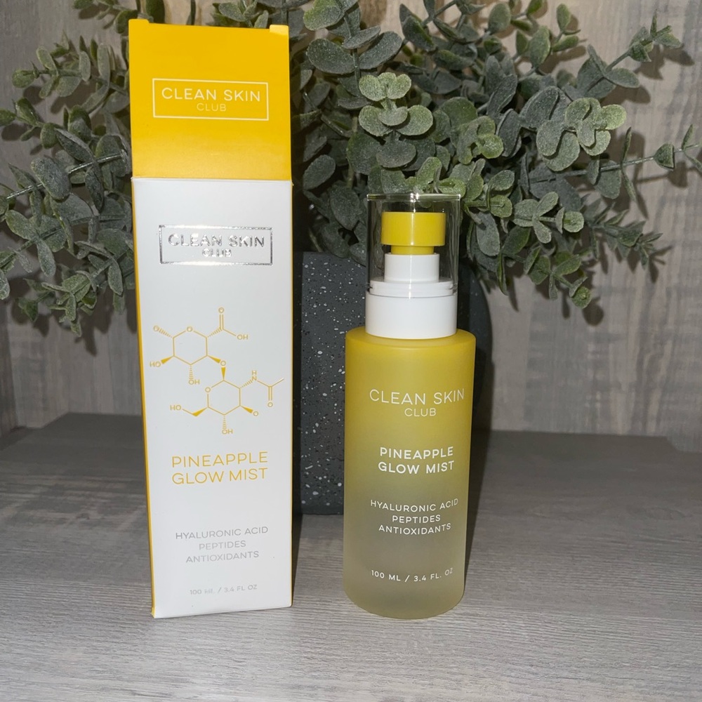 CLEAN SKIN CLUB Pineapple Glow Mist